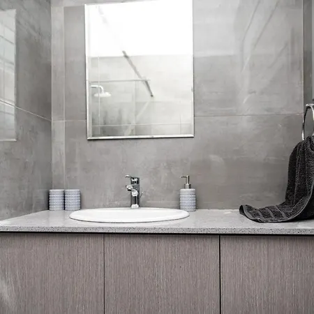 וילה Brand New 3-br Villa/pool,2'on Foot-trinity Beach! *